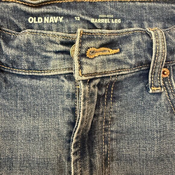 Old Navy Barrel Jeans, Size 12 - Picture 2 of 2